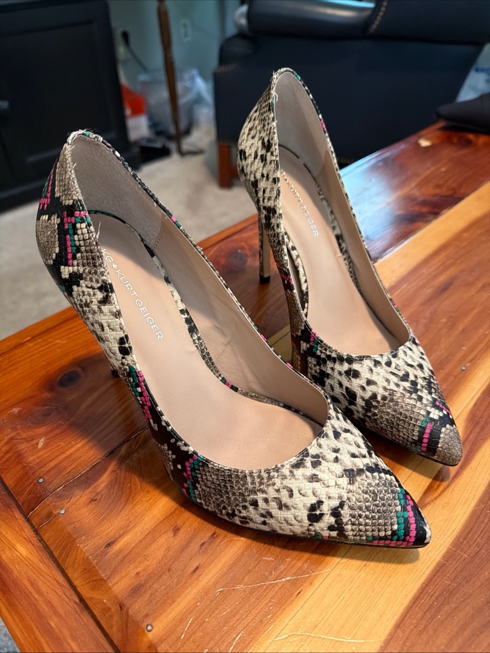 KG Kurt Geiger Snake Print Stiletto Pumps Heels Multicolor 38 Pointy Toe